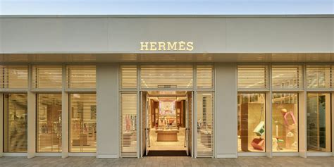 Hermes waterside shops